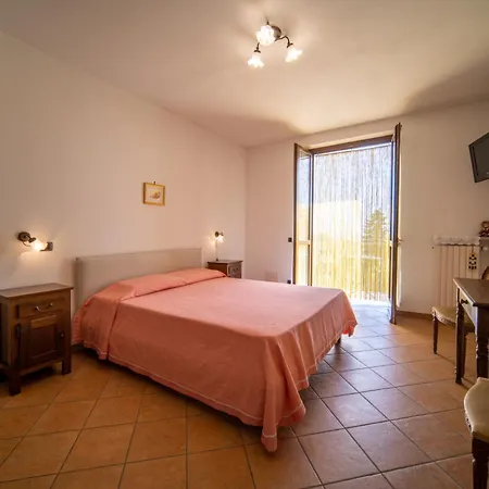 Casa de Campo Le Viole Barolo